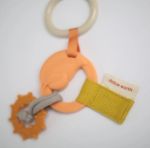 Imagen de Set X2 Colgantes Tela Didáctico Caracol Textura Sonido Dolce