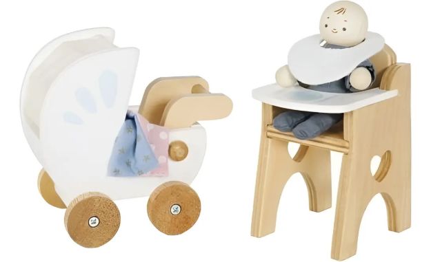 Imagen de Juguete Coche Y Silla Comer Casa De Muñecas Madera 3 Años+ Beige
