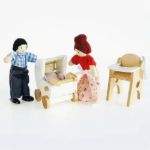 Imagen de Juguete Coche Y Silla Comer Casa De Muñecas Madera 3 Años+ Beige