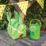 Imagen de Set Jardinería Palas Rastrillo Guantes Bolsa Regadera Niños