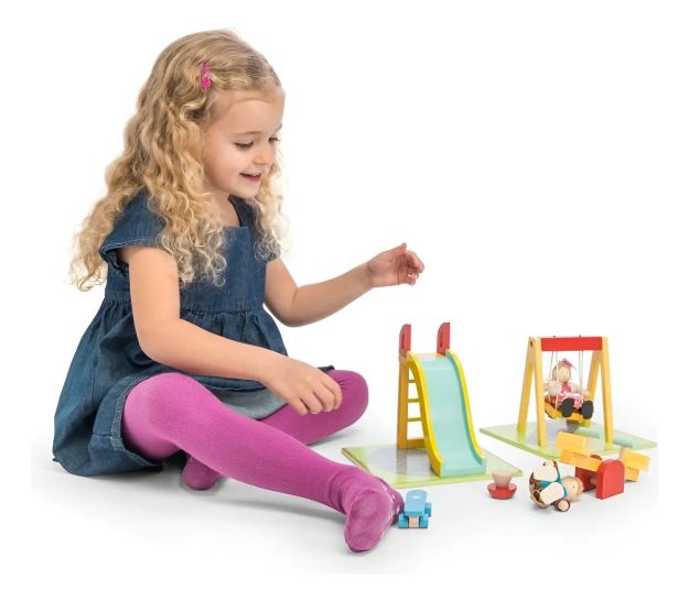 Imagen de Le Toy Van Parque Infantil Madera Con Tobogán Y Hamaca Multicolor