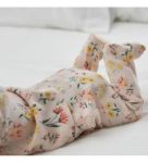 Imagen de Set De 3 Pcs Remera Manga Larga Pelele Con Pie Y Gorrito Coral Claro 0 A 3 Meses
