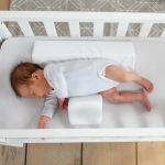 Imagen de Almohada Cojin Posicionador Lateral Baby Sleep Doomoo Blanco