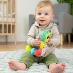 Imagen de Juguete Gusanito Sensorial Texturas Sonidos Lamaze Bebes 6m+