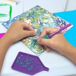 Imagen de Kit Creativo Con 4500 Brillantes Nebolous Stars Niño 7a+ Mosaico De Brillantes Por Número
