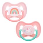 Imagen de Kit De 2 Chupetes Comfort Silicone Que Brillan En La Oscuridad, Color Rosa, Unicornio Buba, De 6 A 12 Meses Mochila Unicornio Rosa 6-12 Meses