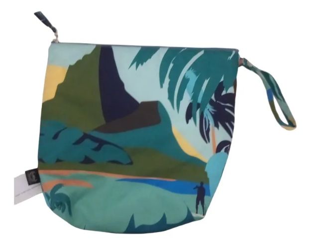 Imagen de Bolsito Neceser De Viaje Impermeable La Millou 28x32cm Verde Palmeras