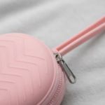 Imagen de Porta Chupete Pod Silicona Universal Cierre Para 2 Chupetes Rosa Liso