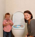 Imagen de Asiento Infantil Para Baño Con Adaptador Y Colchon Dreambaby Azul Marino Marino
