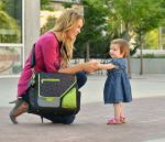 Imagen de Bolso Maternal Midnight Verde Accesorios Jjcole Con Detalle Verde