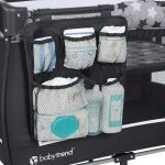 Imagen de Practicuna Con Pañalera Y Móvil Estrellitas Babytrend Bebes Gris Oscuro Estrellitas Plateadas
