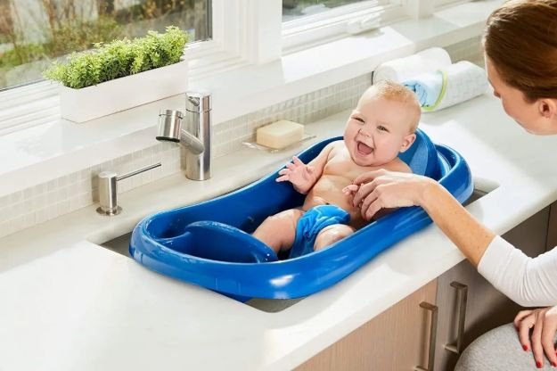 Imagen de Bañito Sin Tela The First Years Para Bebés Azul Varon Azul Liso
