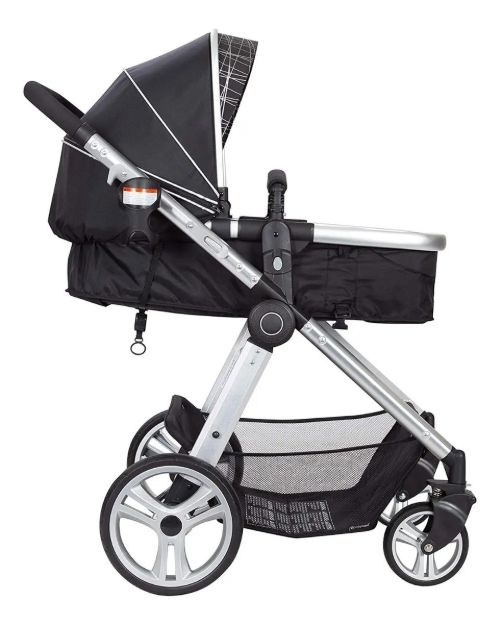 Imagen de Coche Con Babysilla, Moises, Base Para Auto Y Barra Bebes Negro Gris