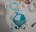 Imagen de Juego Didáctico Tela Colgante Tortuguita Texturas Dolce Toys