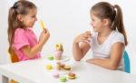 Imagen de Juego Postres Dulces Muffins Madera Bigjigs Niños 3 Años+ Verde