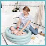 Imagen de Piscina Bañito Inflable Desde Recién Nacido Babymoov Bebes Celeste