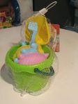 Imagen de Juego De Playa Chico 4 Moldes Pala Balde Rastrillo Bebe 18m+ Verde