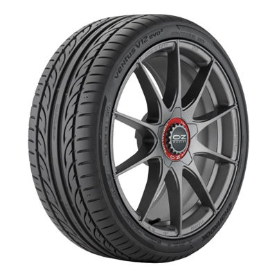 Imagen de Cubierta 245/40/17 Neumatico Hankook K120
