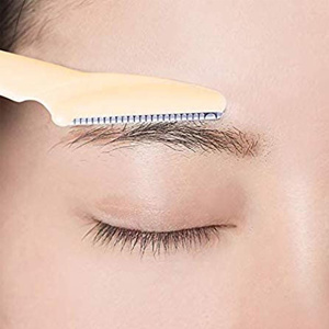 Imagen de Perfilador de cejas  3 unidades Ushas