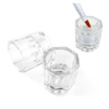Imagen de vaso de vidrio para monómero acrílico de uñas