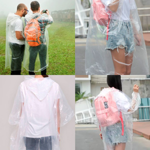 Imagen de Impermeable transparente con mangas y capucha