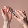 Imagen de Alicate corta cuticulas en blister- 4x10cm.