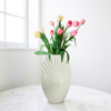Imagen de Florero plastico 7,2x27cm. Blanco
