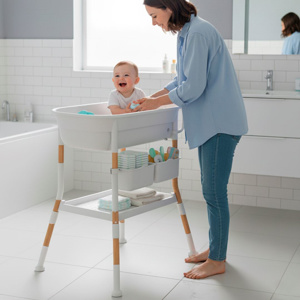 Imagen de Bañito para Bebé con cambiador, estante , desague y organizador